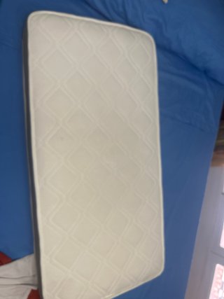 Cuna y colchón fibra de coco