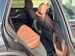 BMW X5 2023