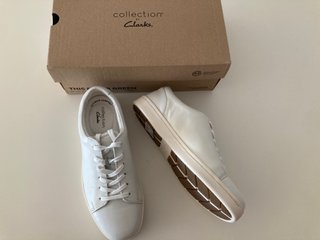 Clarks. Zapatillas sneakers piel. Talla 41