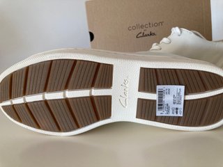 Clarks. Zapatillas sneakers piel. Talla 41