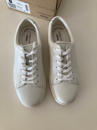 Clarks. Zapatillas sneakers piel. Talla 41