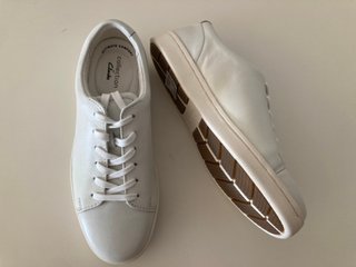 Clarks. Zapatillas sneakers piel. Talla 41