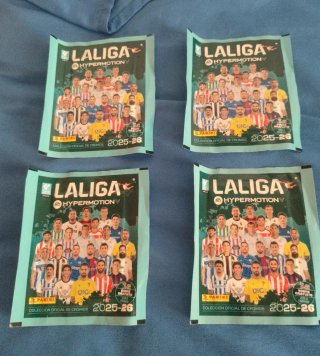 4 Sobres Panini LaLiga Hypermotion 2025-26