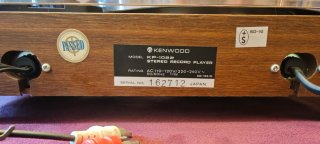 Giradischi in legno e alluminio Kenwood KP-1022