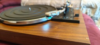 Giradischi in legno e alluminio Kenwood KP-1022