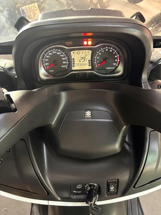 SUZUKI BURGMAN 650 EXECUTIVE 2016