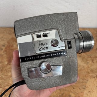 Cinepresa Revere Model 118 Power Zoom 8mm