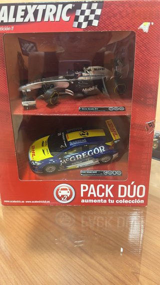 Scalextric Pack Dúo F1 McLaren y Renault