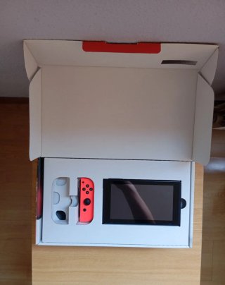 Consola Nintendo Switch + Accesorios
