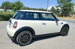 Mini MINI One D
