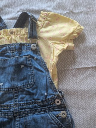 Conjunto Verano Peto y Top Niña