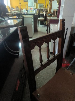 4 Sillas Castellanas Asiento Cuero