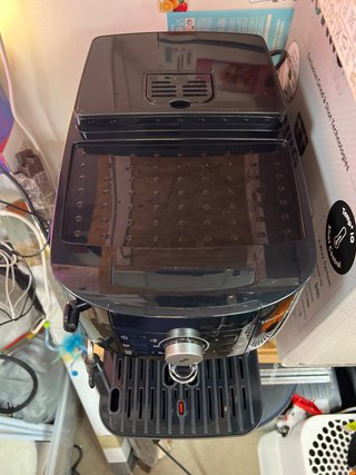 Cafetera DeLonghi Magnifica S Negra