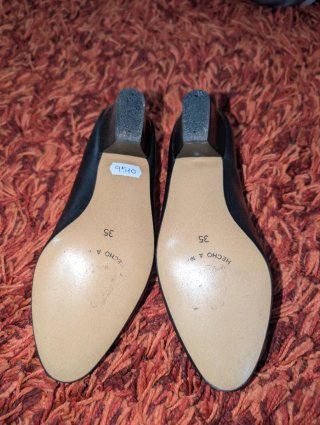 Zapatos de tacón de piel