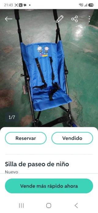 Silla de paseo de niño plegable azul con capota