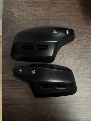Careta y protectores puños originales Honda CL500