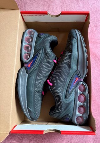Zapatillas Nike Air Negras y Rosas