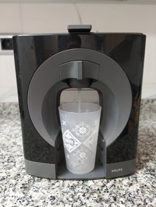 Cafetera Krups Oblo Negra