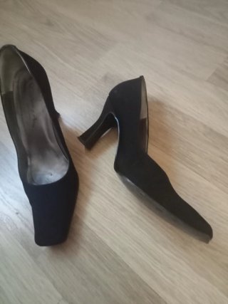 Zapatos de salón negros
