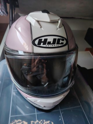 Casco y pantalón moto chica HJC