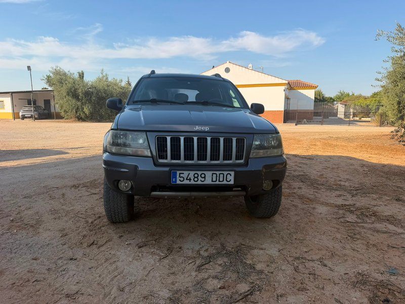 Jeep Grand Cherokee 2005 - foto 1