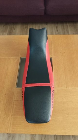 Asiento Honda FMX con rebaje