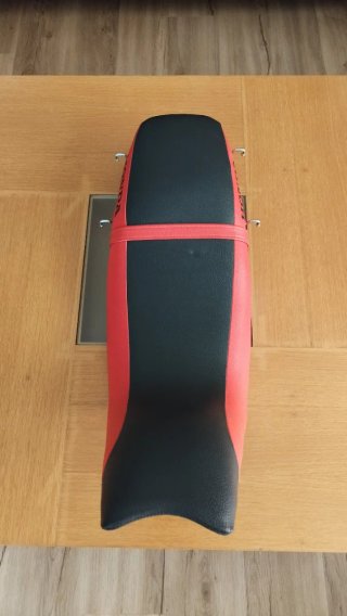 Asiento Honda FMX con rebaje