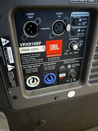 Altavoces Line Array JBL VRX932LAP y VRX918SP