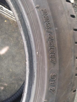 Neumáticos 225/45 R17