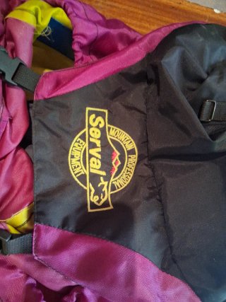 Mochila K2 montaña morado y amarillo