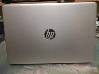 Portátil HP 15s-fq1075ns