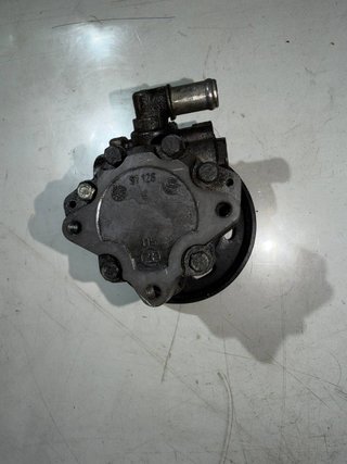 Bomba Dirección 4F0145155E