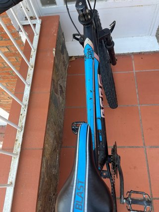 Bicicleta Berg 24 Negra y Azul