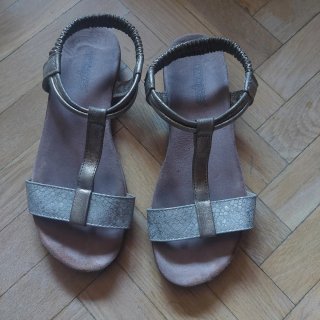 Sandalias doradas y plateadas talla 38