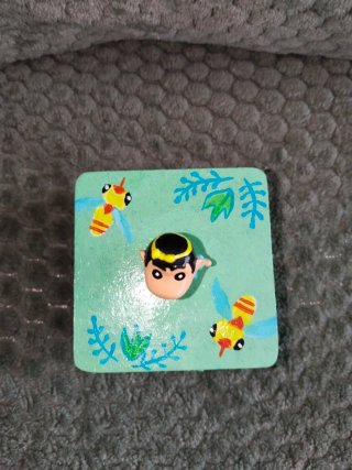 Caja verde Shin Chan