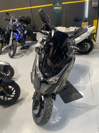 Kymco 125 DTX Maxi Scooter