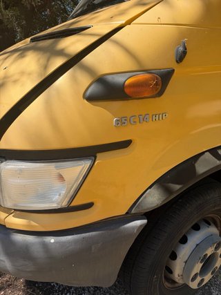 Camíon IVECO DAILY 65C, año 2006. Placa extrañera.