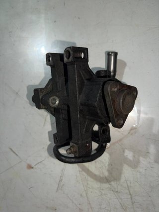 Bomba Dirección 6C113A674AB