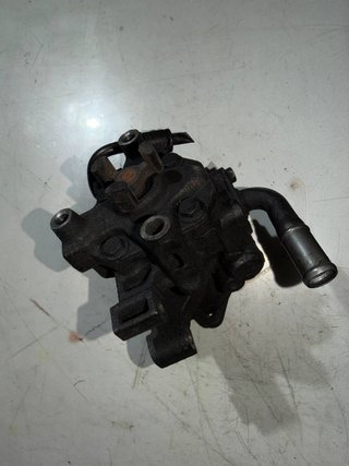 Bomba Dirección 6C113A674AB
