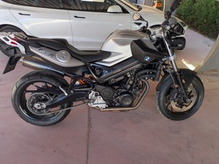 BMW F800R Plateada