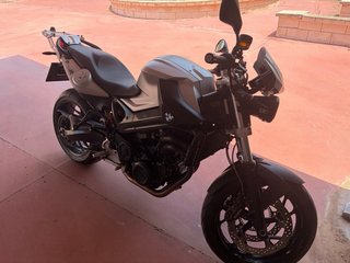 BMW F800R Plateada