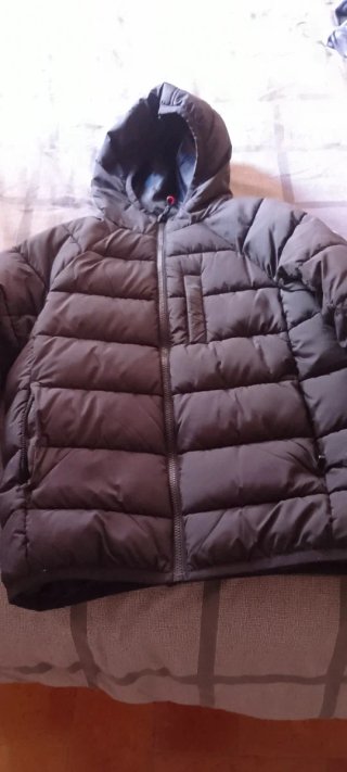 Cazadora de niño 12-13 años negra.