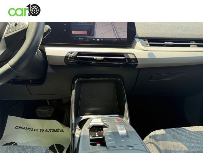 BMW X1 sDrive18i (U11) 2024, foto 11