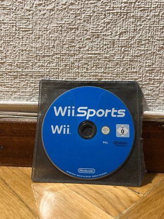 Nintendo Wii + Wii Sports + Cables
