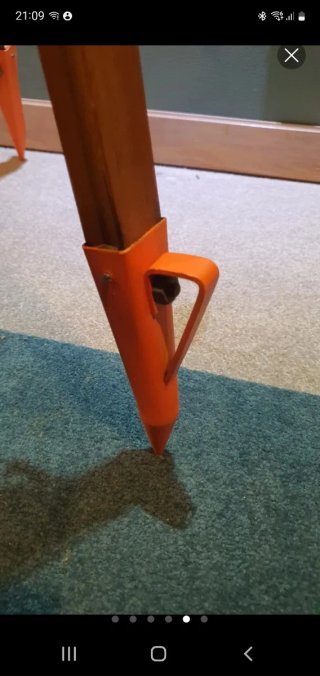 Trípode de topografía de madera
