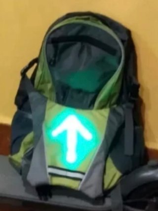Pack accesorios patinete: mochila+cascos+2cadenas