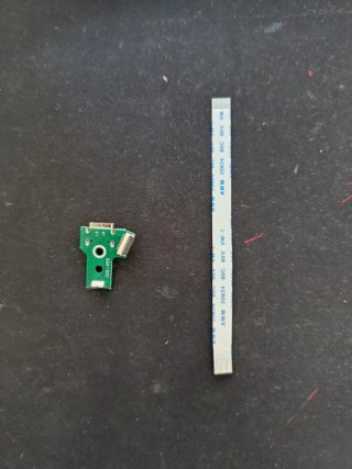 Adaptador USB C para Mando PS4 JDS-055