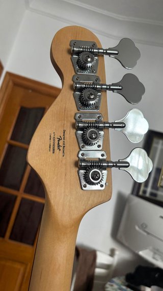 Bajo Squier Jazz Bass Fender Nuevo