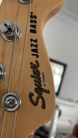 Bajo Squier Jazz Bass Fender Nuevo
