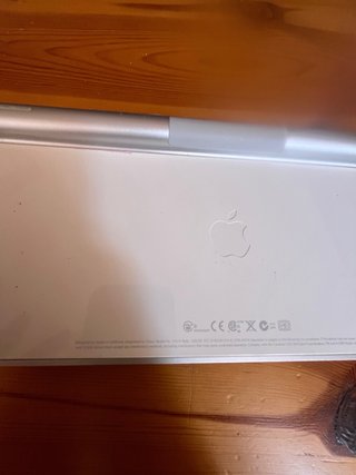 Teclado Apple Inalámbrico Plata/Blanco